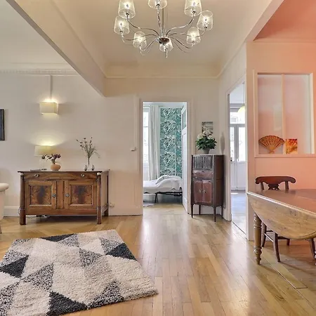 Premium Two-bedroom With Balcony And Secure Parking 6th * Lyon