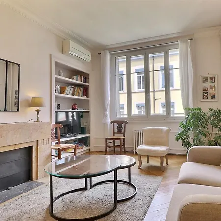 Premium Two-bedroom With Balcony And Secure Parking 6th Διαμέρισμα Λυών